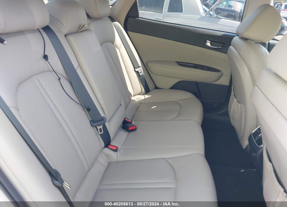 2016 KIA OPTIMA EX VIN: 5XXGU4L36GG018155
