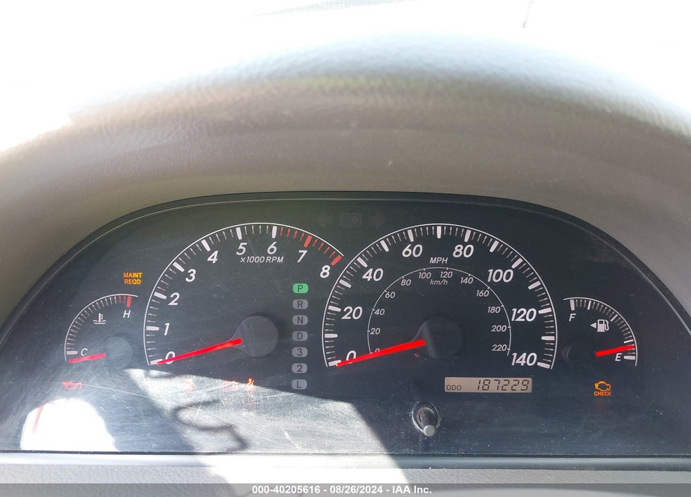2005 TOYOTA CAMRY STD/ VIN: 4T1BE32K55U030973