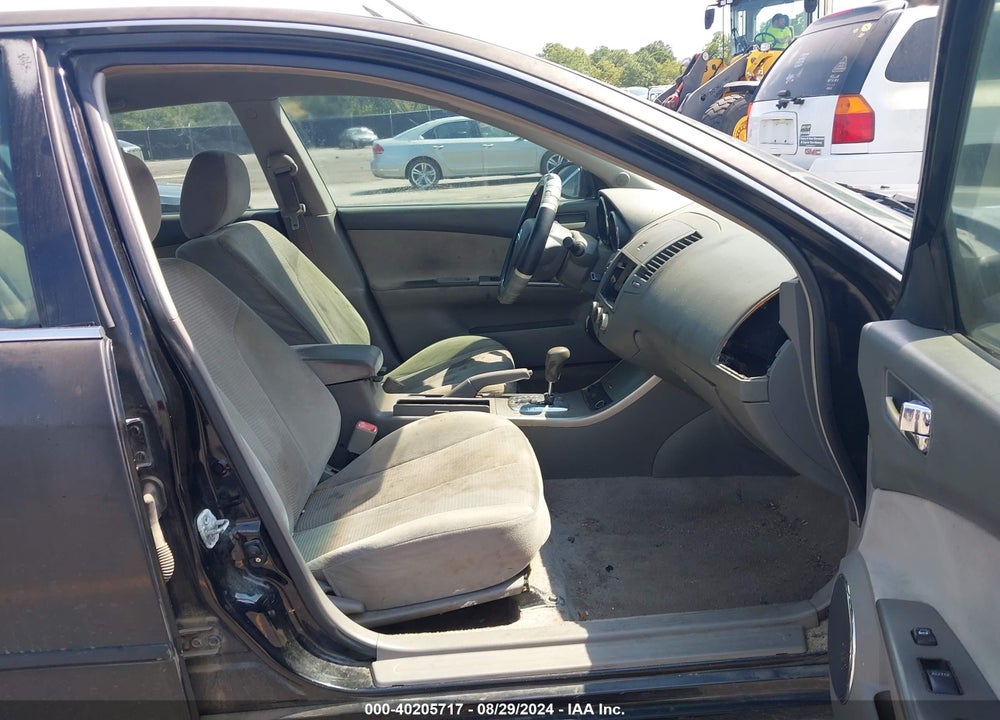 2006 NISSAN ALTIMA VIN: 1N4AL11D76C256135