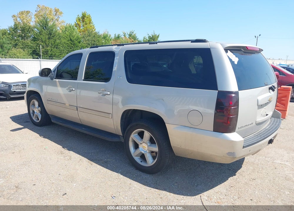 2007 CHEVROLET SUBURBAN 1500 LTZ VIN: 1GNFK16307R274419