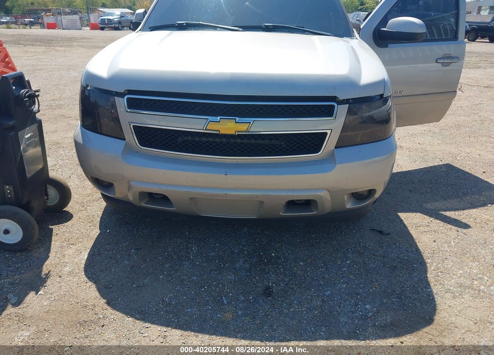 2007 CHEVROLET SUBURBAN 1500 LTZ VIN: 1GNFK16307R274419