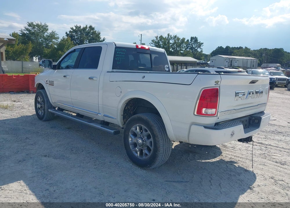 2018 RAM 2500 LIMITED 4X4 6'4 BOX VIN: 3C6UR5GL0JG263548