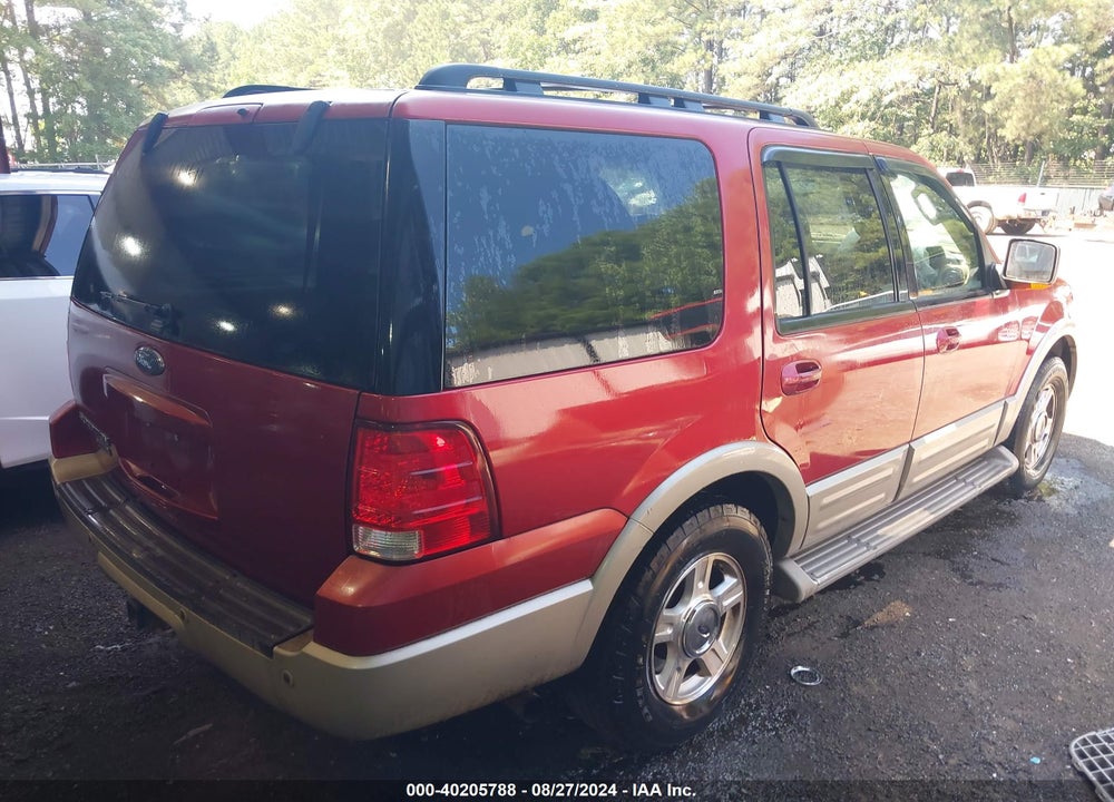2005 FORD EXPEDITION VIN: 1FMFU17525LA33010