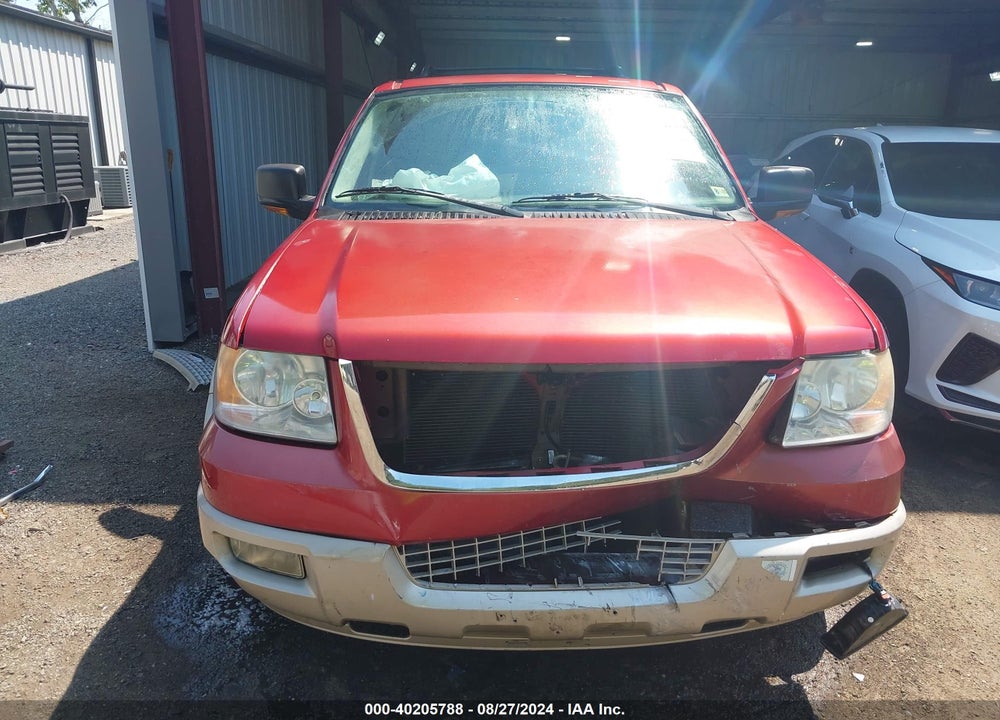 2005 FORD EXPEDITION VIN: 1FMFU17525LA33010