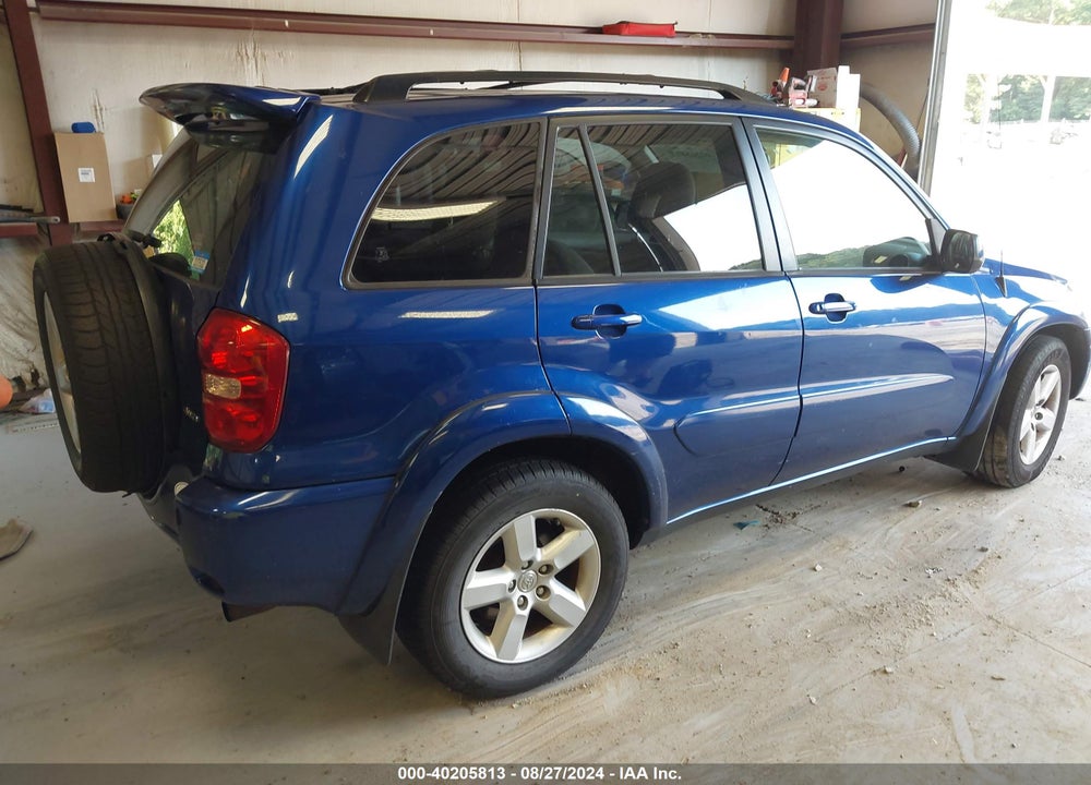 2005 TOYOTA RAV4 VIN: JTEHD20V956027423