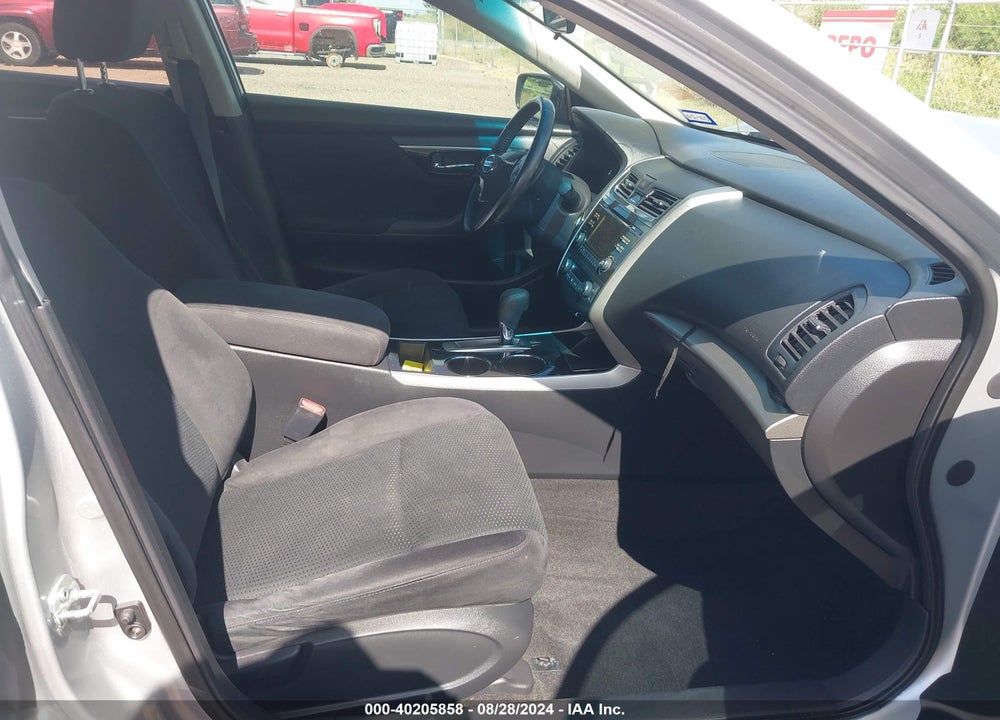 2014 NISSAN ALTIMA 2.5 SV VIN: 1N4AL3APXEN200117