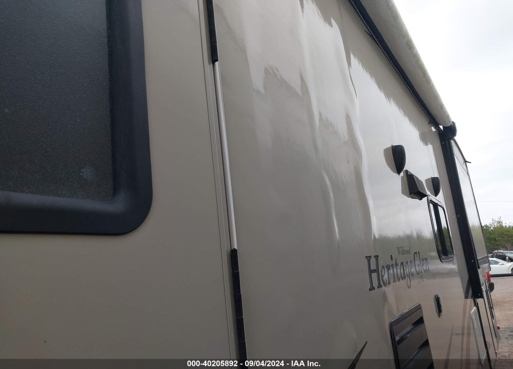 2015 FOREST RIVER CAMPER TRLR VIN: 4X4FWBC28FU006612