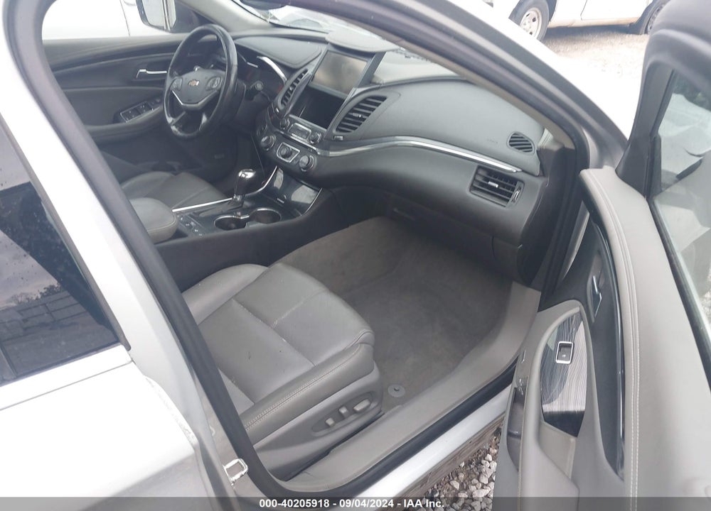 2018 CHEVROLET IMPALA 1LT VIN: 2G1105S32J9174242