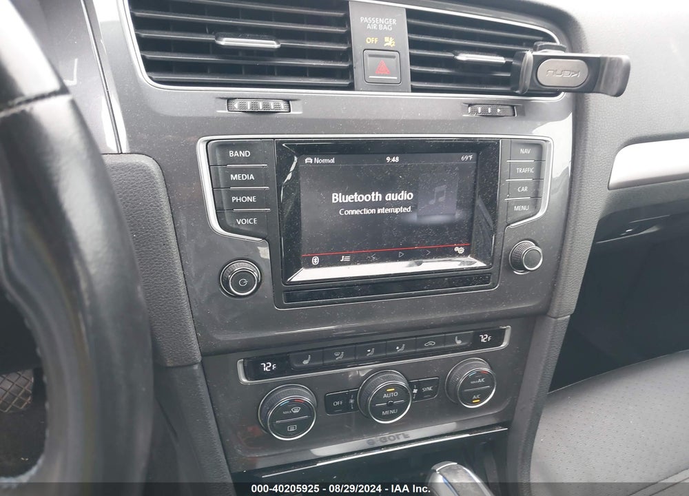 2015 VOLKSWAGEN E-GOLF SEL PREMIUM VIN: WVWPP7AU8FW911347