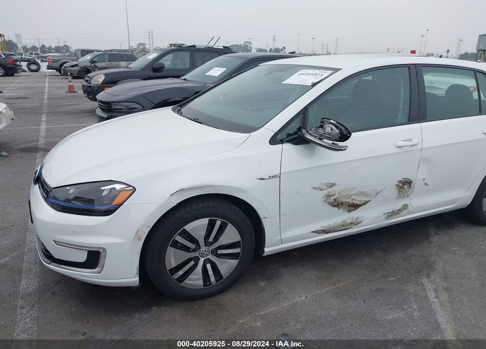 2015 VOLKSWAGEN E-GOLF SEL PREMIUM VIN: WVWPP7AU8FW911347
