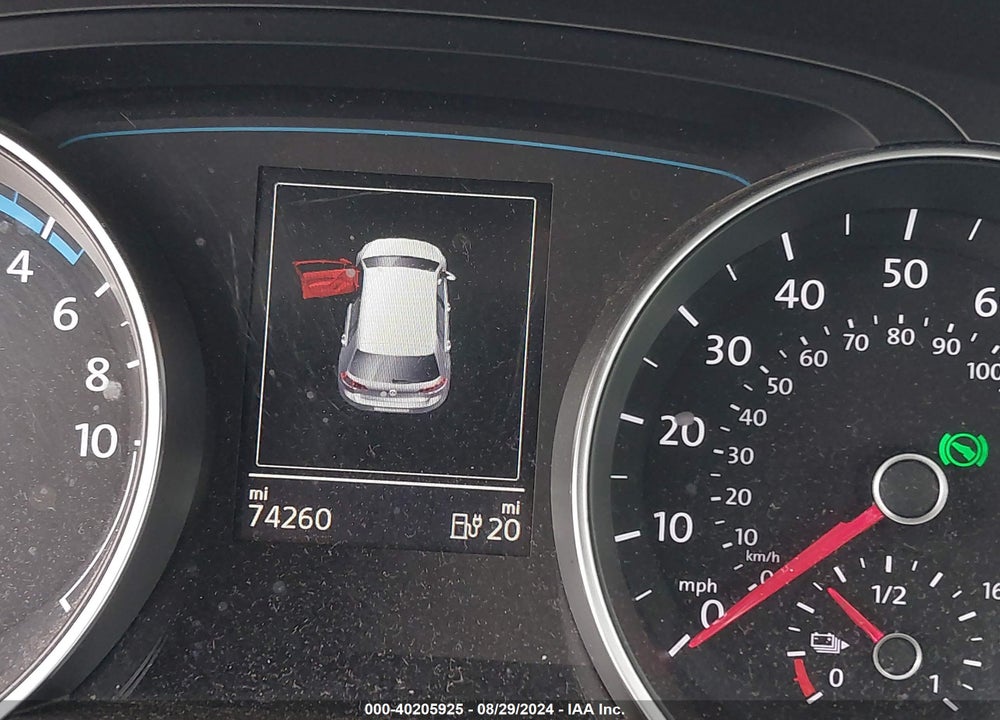 2015 VOLKSWAGEN E-GOLF SEL PREMIUM VIN: WVWPP7AU8FW911347