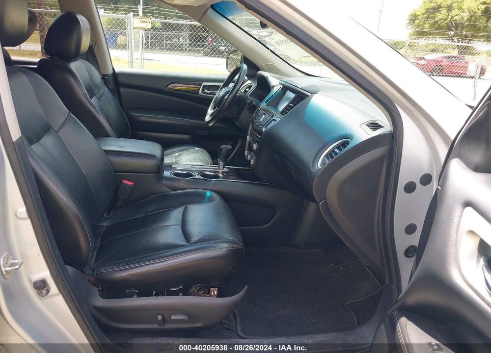 2013 NISSAN PATHFINDER SL VIN: 5N1AR2MN6DC600212