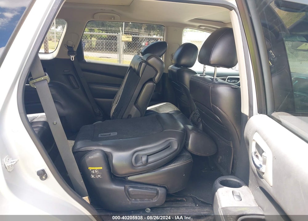 2013 NISSAN PATHFINDER SL VIN: 5N1AR2MN6DC600212