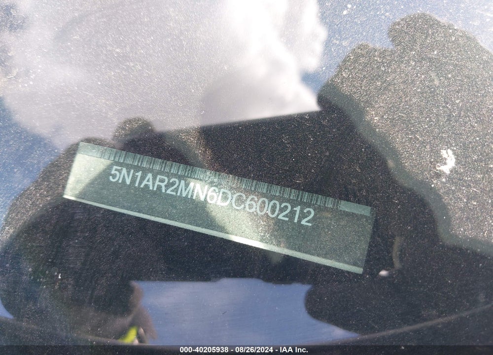 2013 NISSAN PATHFINDER SL VIN: 5N1AR2MN6DC600212
