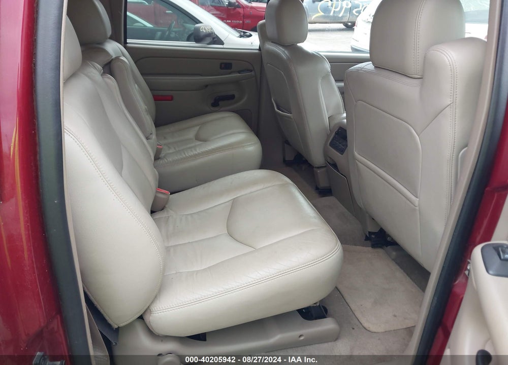 2004 CHEVROLET SUBURBAN 1500 VIN: 3GNFK16ZX4G125208