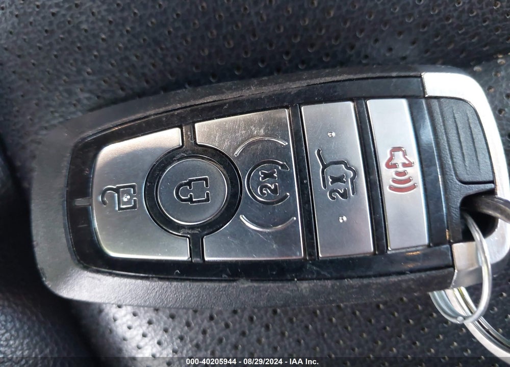 2020 FORD ESCAPE SEL VIN: 1FMCU0H62LUA96135