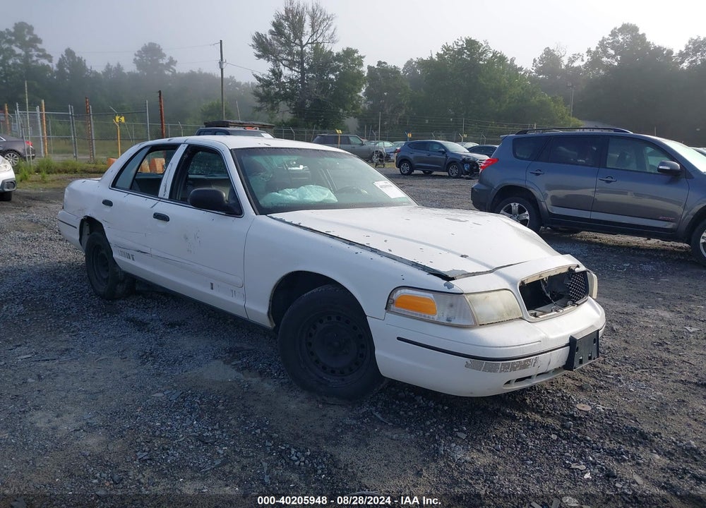 2000 FORD CROWN VICTORIA POLICE INTERCEPTOR VIN: 2FAFP71W4YX208824