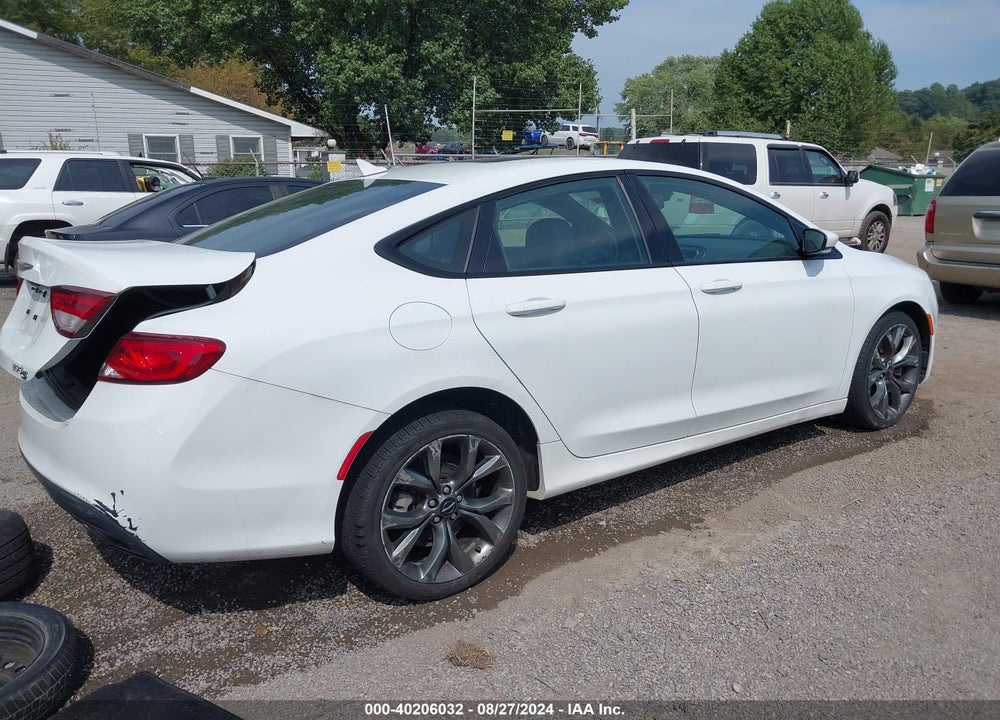 2015 CHRYSLER 200 S VIN: 1C3CCCDG6FN615861
