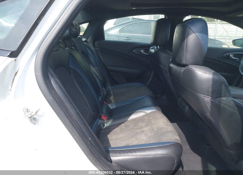 2015 CHRYSLER 200 S VIN: 1C3CCCDG6FN615861