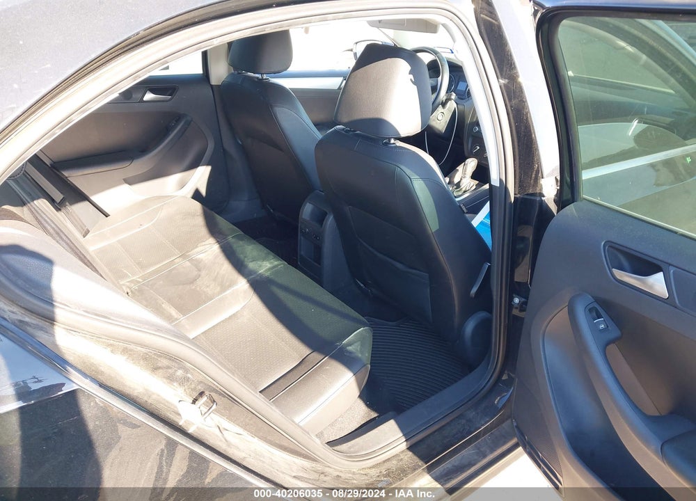 2013 VOLKSWAGEN JETTA 2.5L SE VIN: 3VWDX7AJ6DM434310