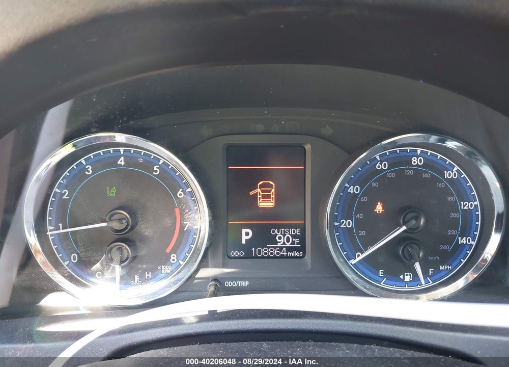 2019 TOYOTA COROLLA LE VIN: 2T1BURHE8KC207939