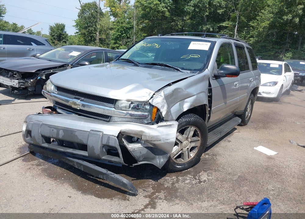 2005 CHEVROLET TRAILBLAZER LT VIN: 1GNDT13S952243188