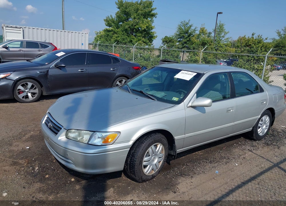 2001 TOYOTA CAMRY LE V6 VIN: 4T1BF22K51U125146