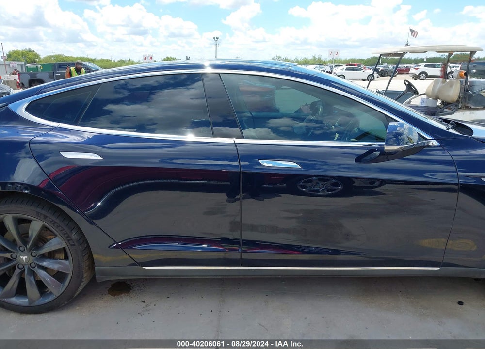 2013 TESLA MODEL S PERFORMANCE VIN: 5YJSA1DP1DFP12706