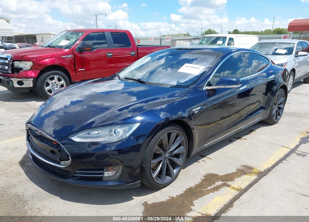 2013 TESLA MODEL S PERFORMANCE VIN: 5YJSA1DP1DFP12706