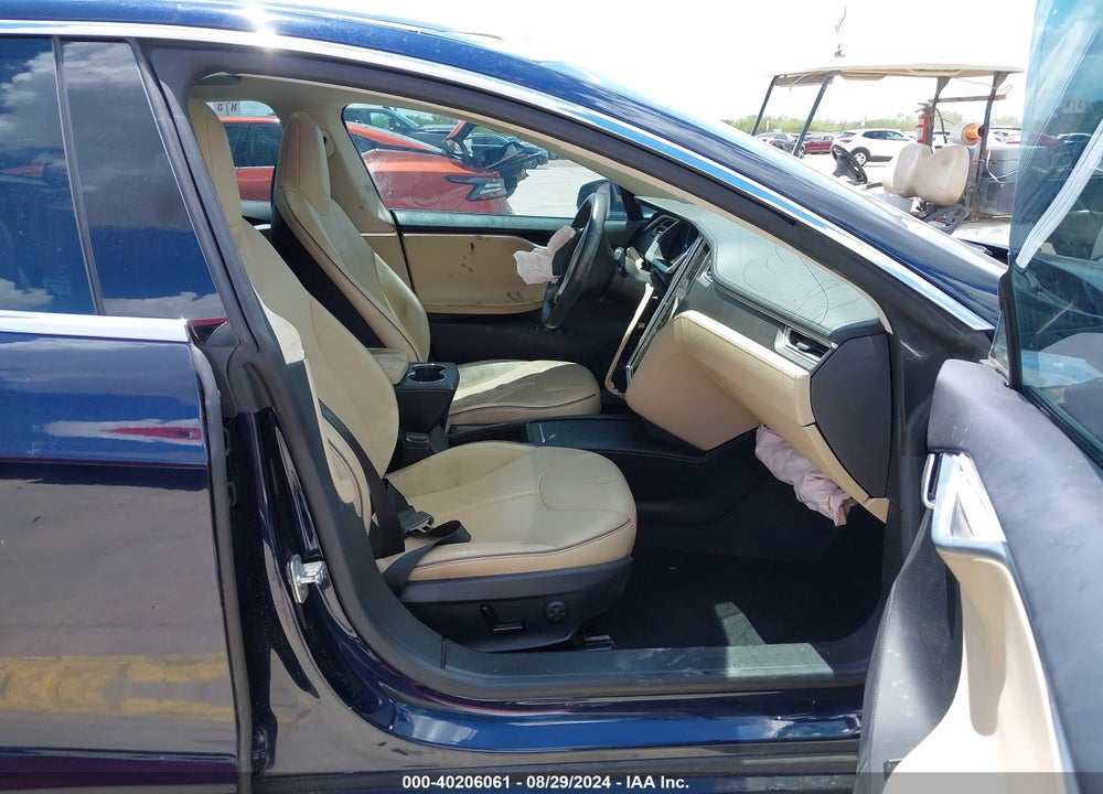 2013 TESLA MODEL S PERFORMANCE VIN: 5YJSA1DP1DFP12706