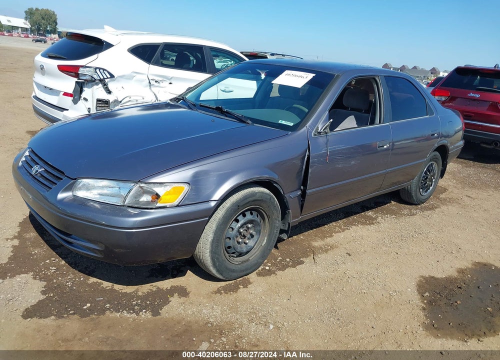 1997 TOYOTA CAMRY LE VIN: JT2BG22K0V0048743