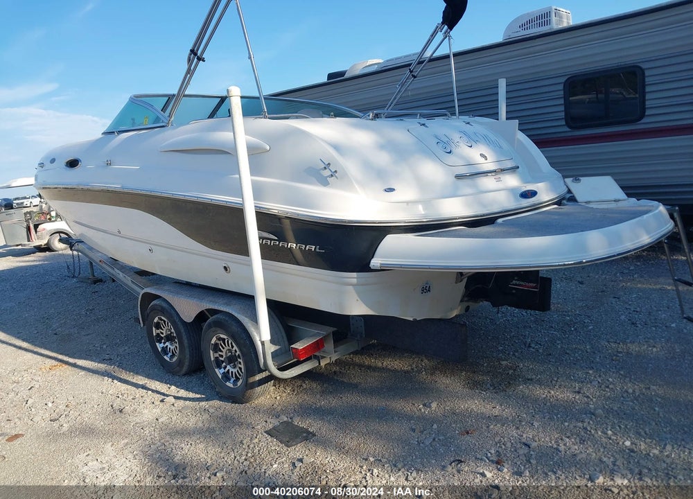 2003 CHAPARRAL SKIBOAT VIN: FGBK0148G203