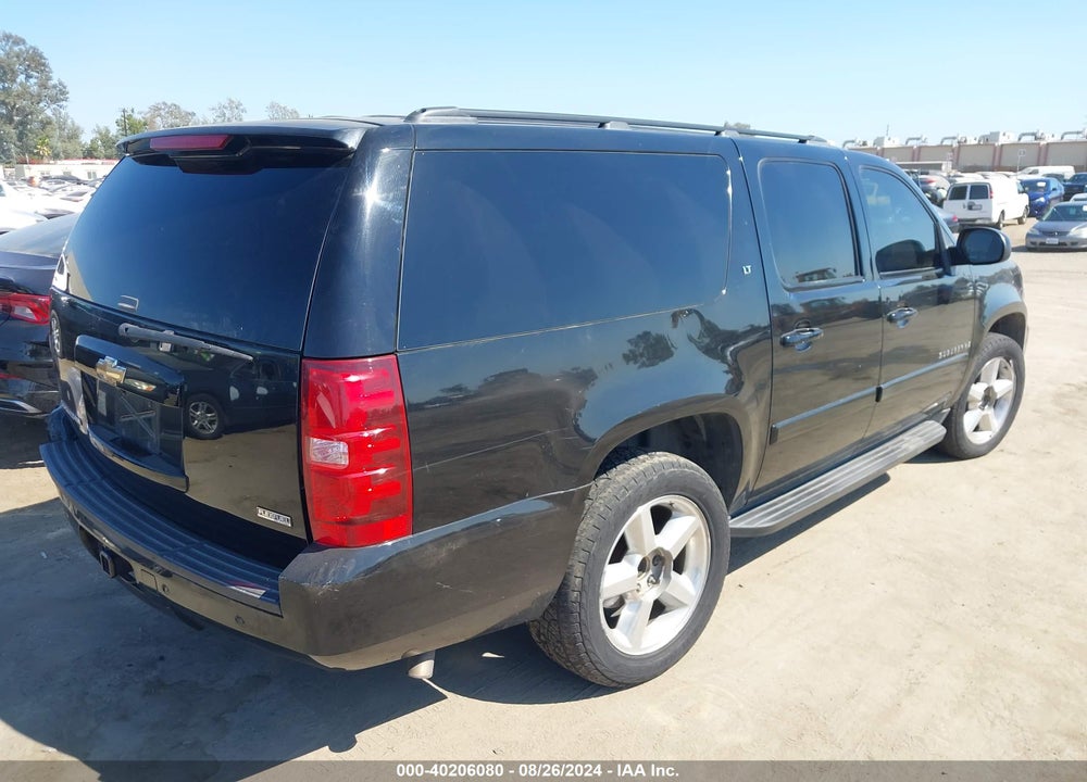 2007 CHEVROLET SUBURBAN 1500 LT VIN: 1GNFC16057R411826