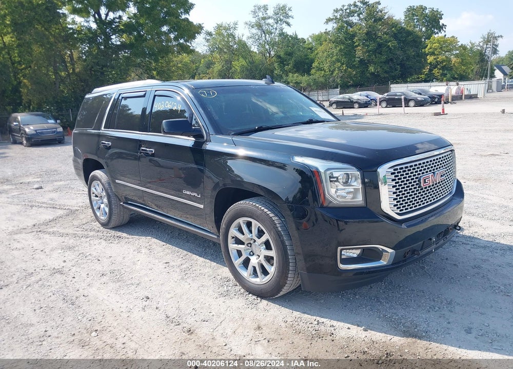 2017 GMC YUKON DENALI VIN: 1GKS2CKJ2HR371523