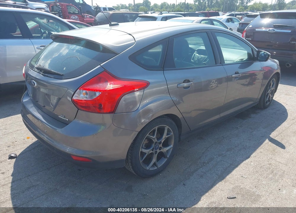 2014 FORD FOCUS SE VIN: 1FADP3K21EL269617