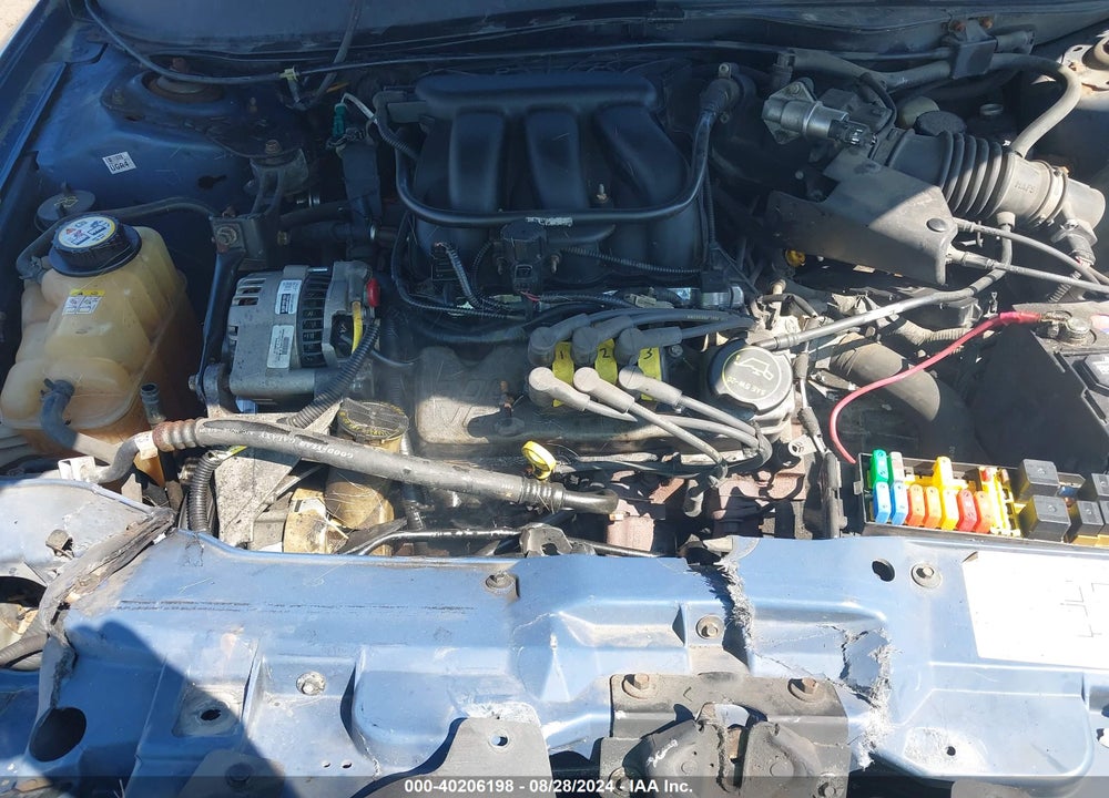 2004 FORD TAURUS SES VIN: 1FAFP55284A168987