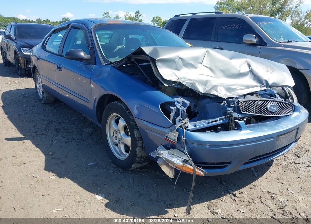 2004 FORD TAURUS SES VIN: 1FAFP55284A168987