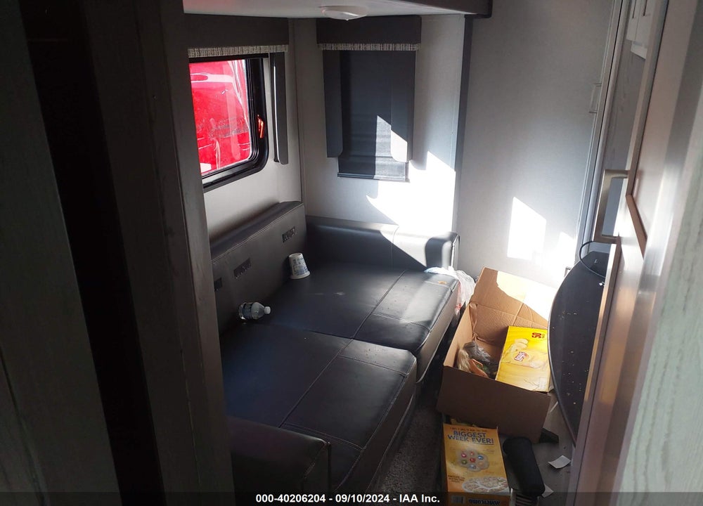 2022 KEYSTONE RV SPRINTER VIN: 4YDFSTT29N1530419