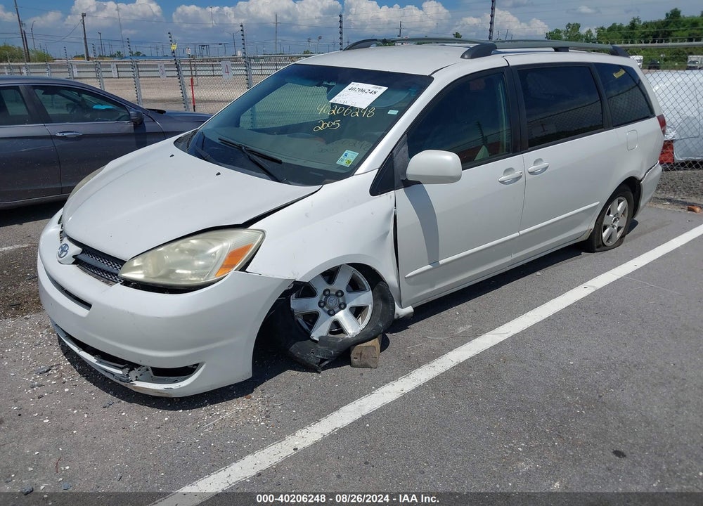 2005 TOYOTA SIENNA XLE VIN: 5TDZA22C55S323763