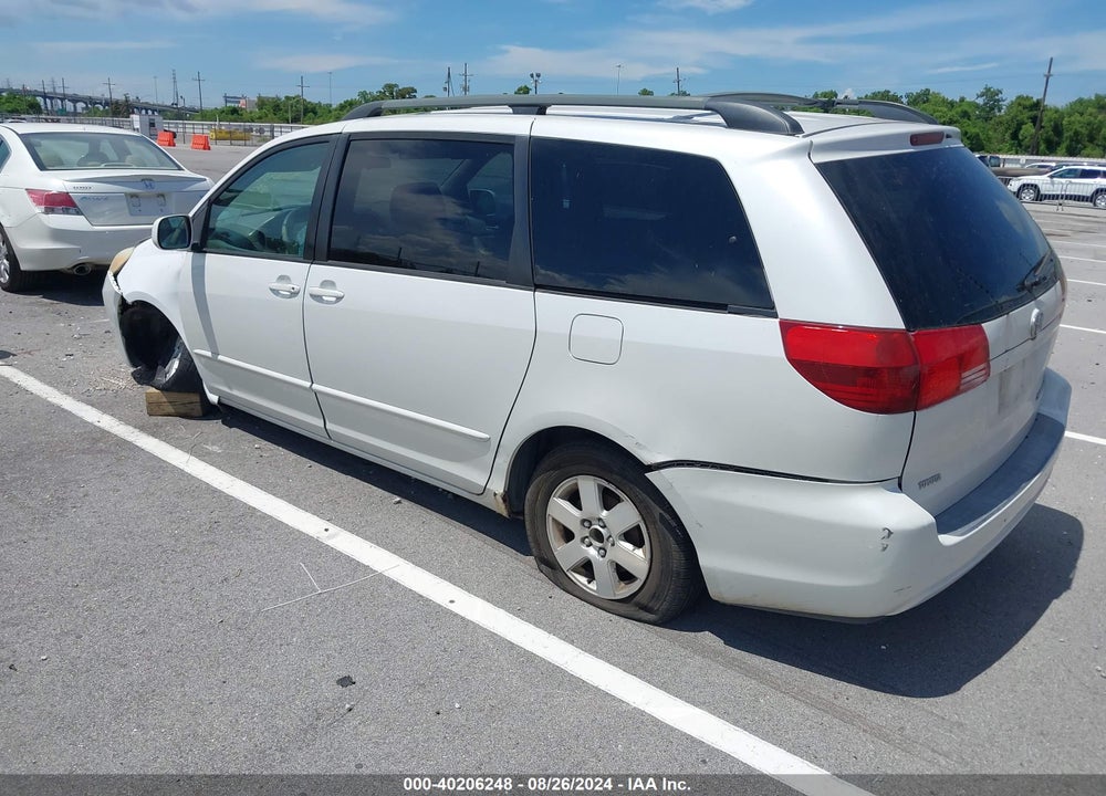 2005 TOYOTA SIENNA XLE VIN: 5TDZA22C55S323763