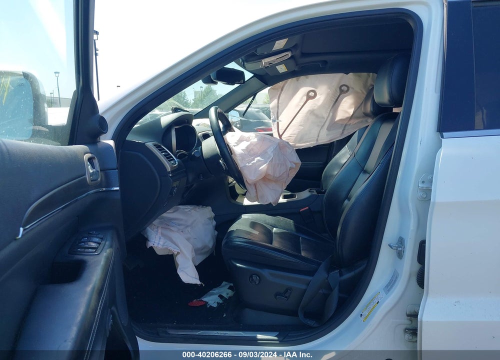 2015 JEEP GRAND CHEROKEE LIMITED VIN: 1C4RJEBG0FC741946