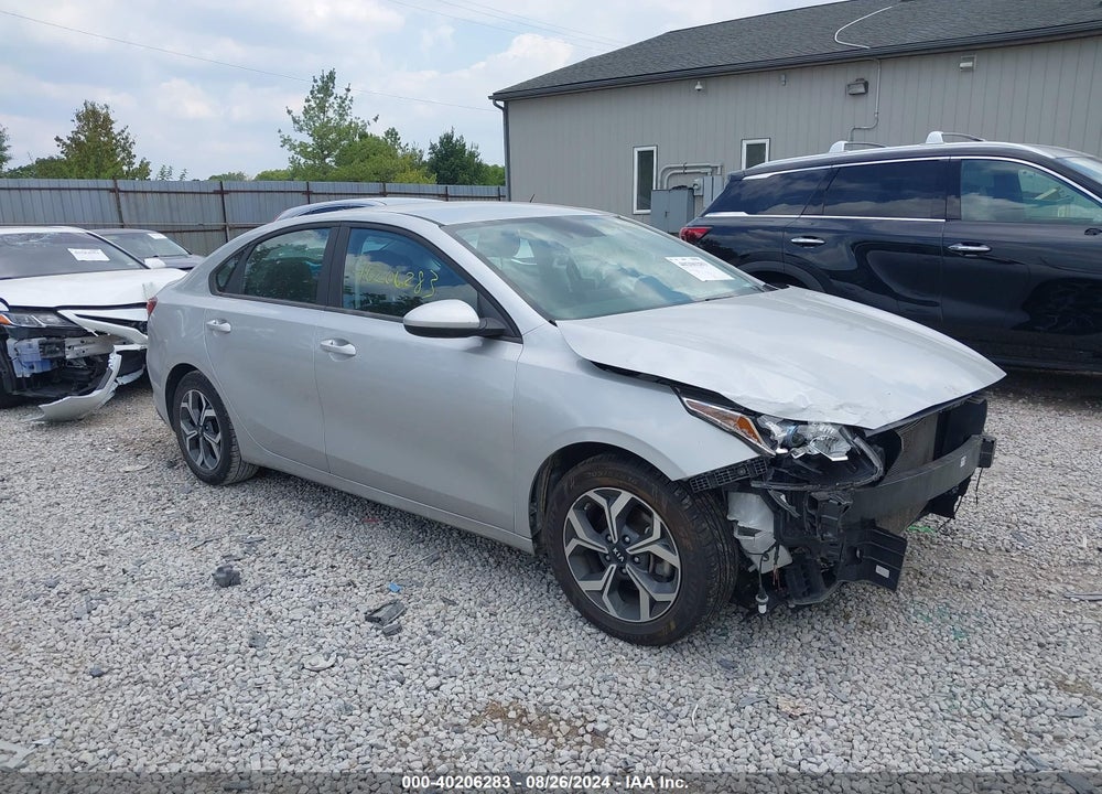 2021 KIA FORTE LXS VIN: 3KPF24AD6ME390967