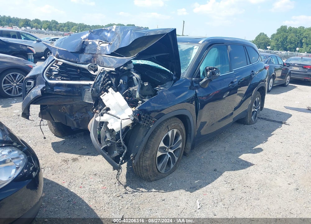 2020 TOYOTA HIGHLANDER XLE VIN: 5TDHZRBH0LS010349