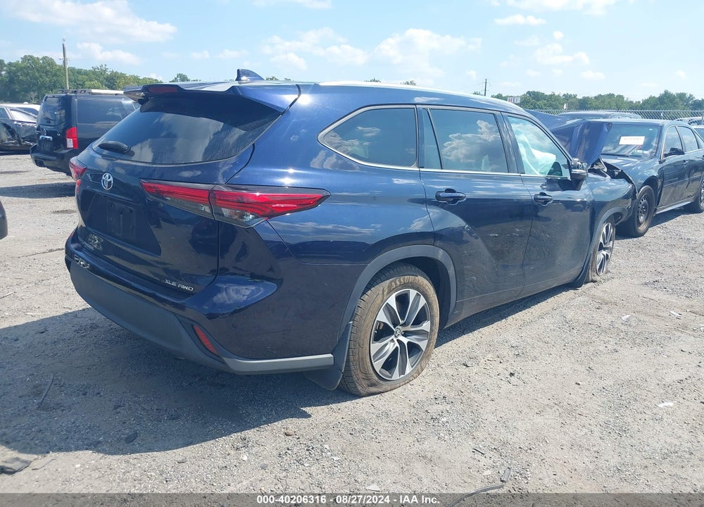2020 TOYOTA HIGHLANDER XLE VIN: 5TDHZRBH0LS010349