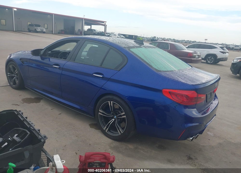 2018 BMW M5 VIN: WBSJF0C5XJB284049