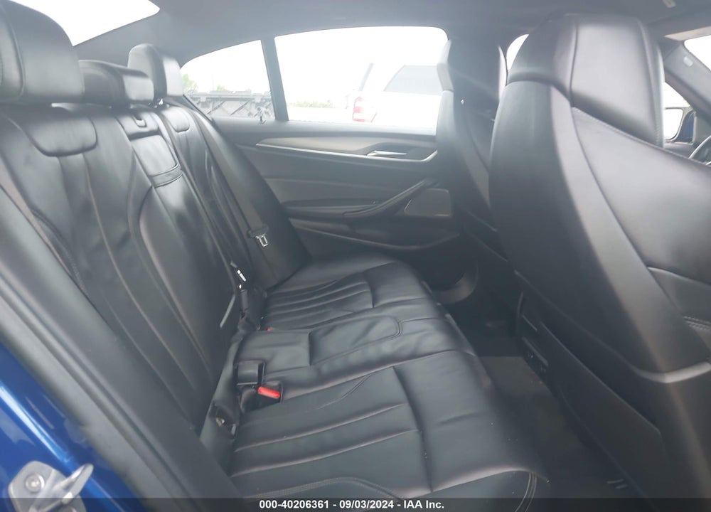 2018 BMW M5 VIN: WBSJF0C5XJB284049