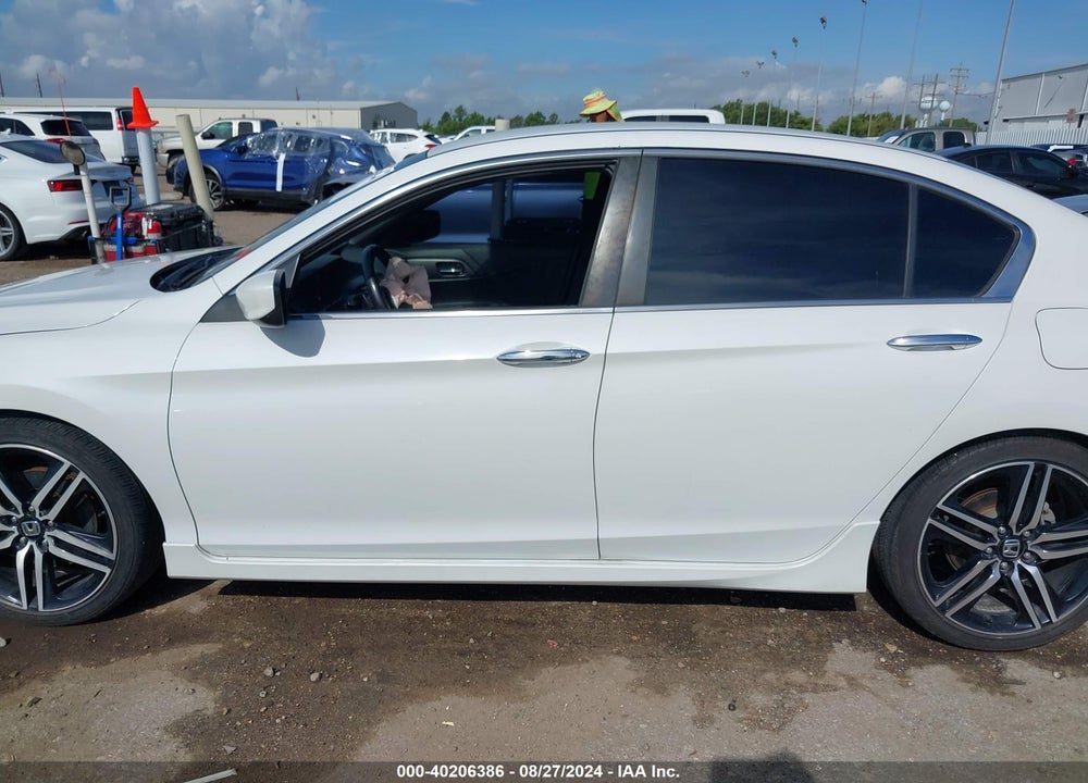 2017 HONDA ACCORD SPORT VIN: 1HGCR2F52HA297572