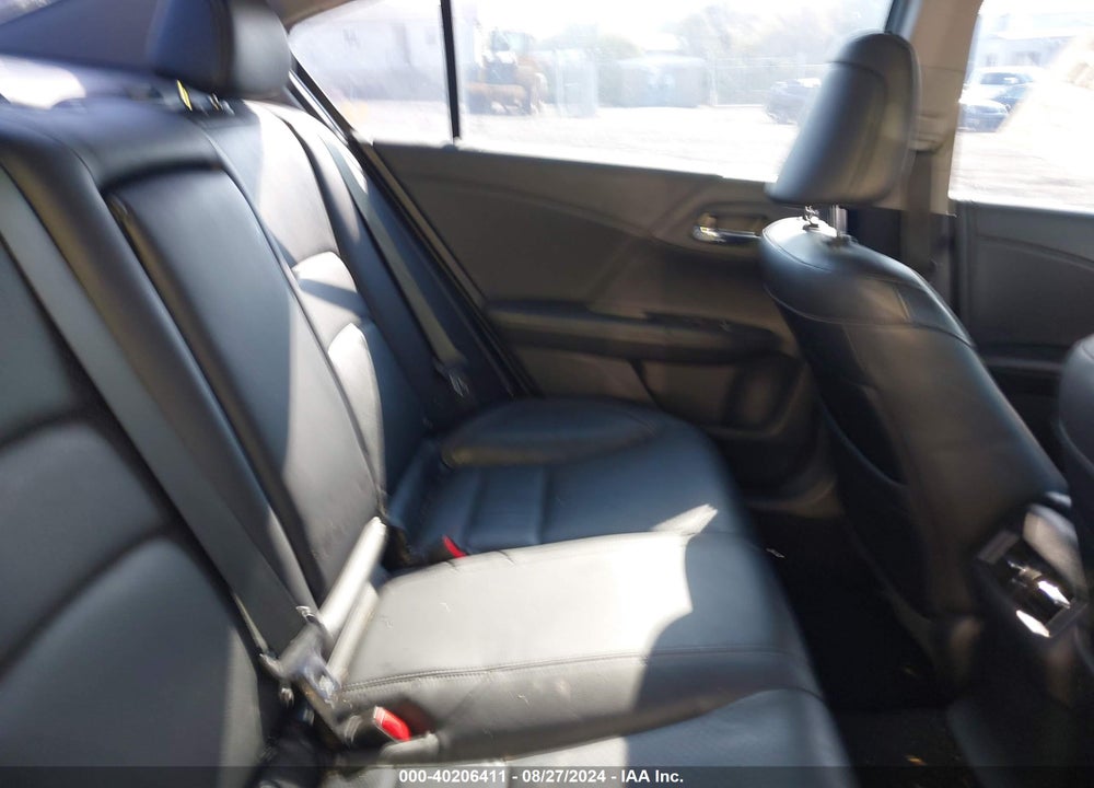 2016 HONDA ACCORD TOURING VIN: 1HGCR3F93GA015088