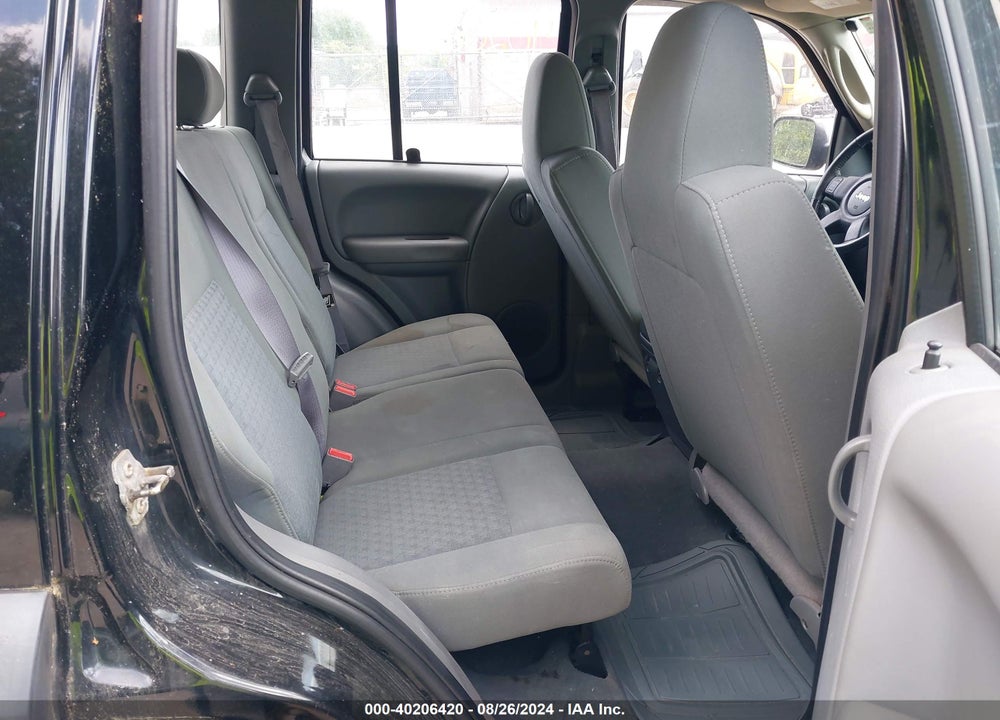 2007 JEEP LIBERTY SPORT VIN: 1J4GL48K47W613663