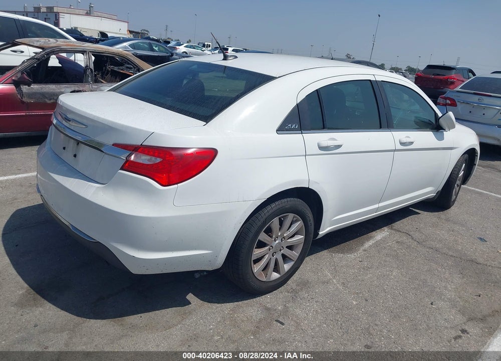 2012 CHRYSLER 200 TOURING VIN: 1C3CCBBB8CN176384